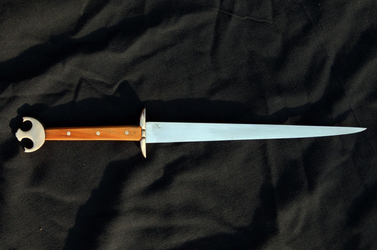 Little French Dagger